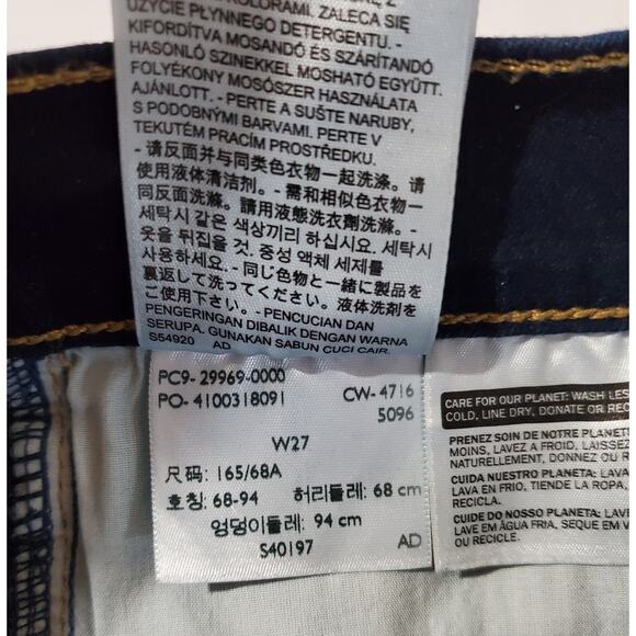 Levi's Women's Bermuda Cutoff Shorts Dark Rinse Wash Size 27 Classic Casual - Picture 6 of 9